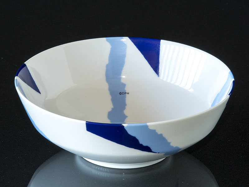 Lin Utzon mellem skål, Royal Copenhagen