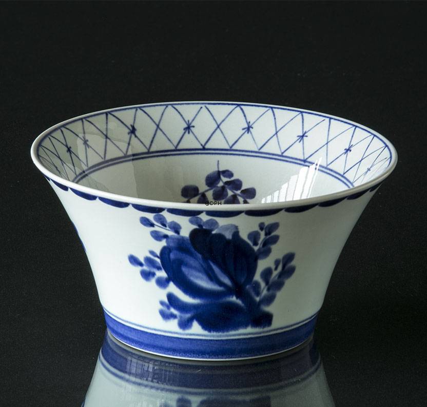 Royal Copenhagen/Aluminia Tranquebar, blå, rund skål nr. 11/1096