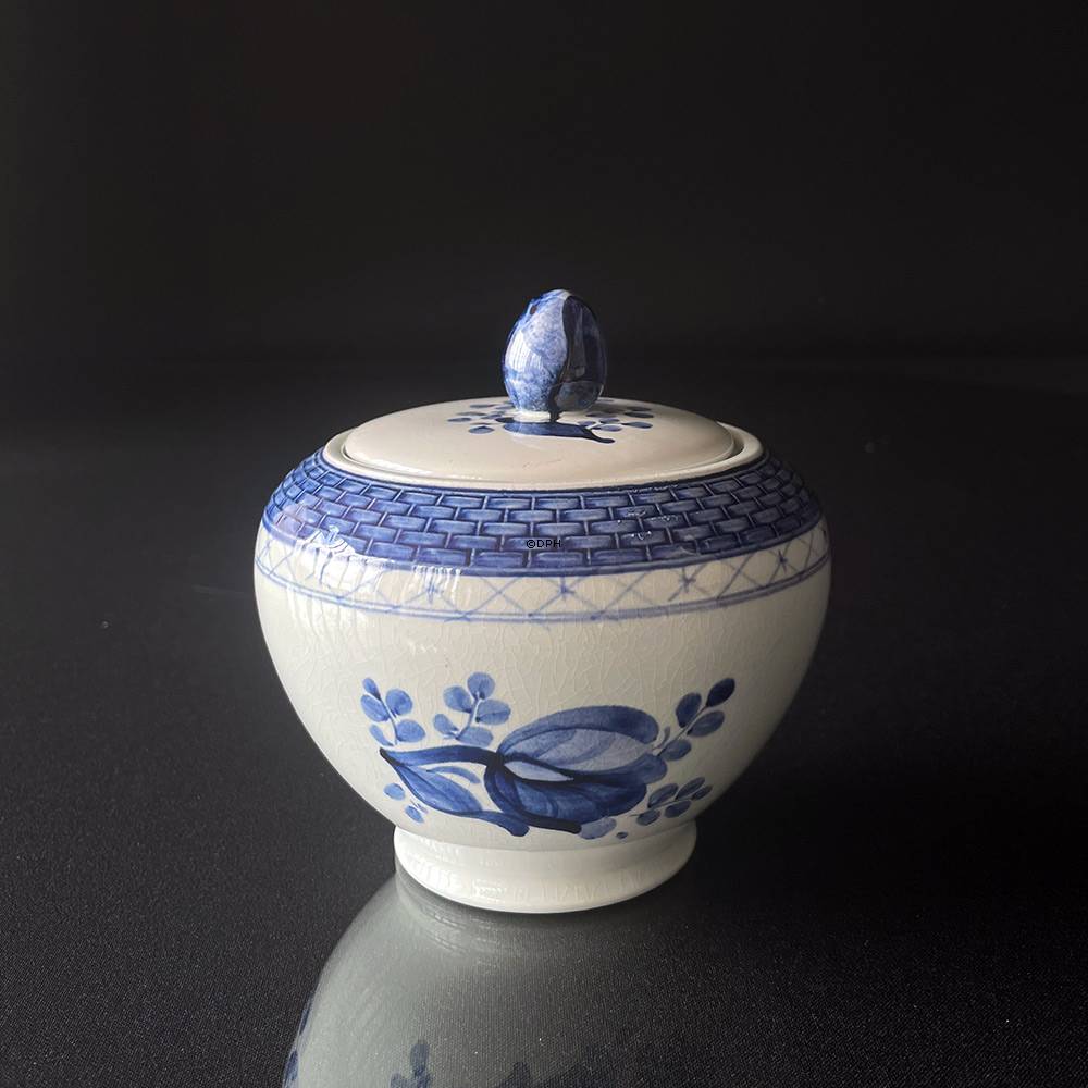 Royal Copenhagen/Aluminia Tranquebar, blå, skål med låg fx. sukkerskål nr. 11/1132
