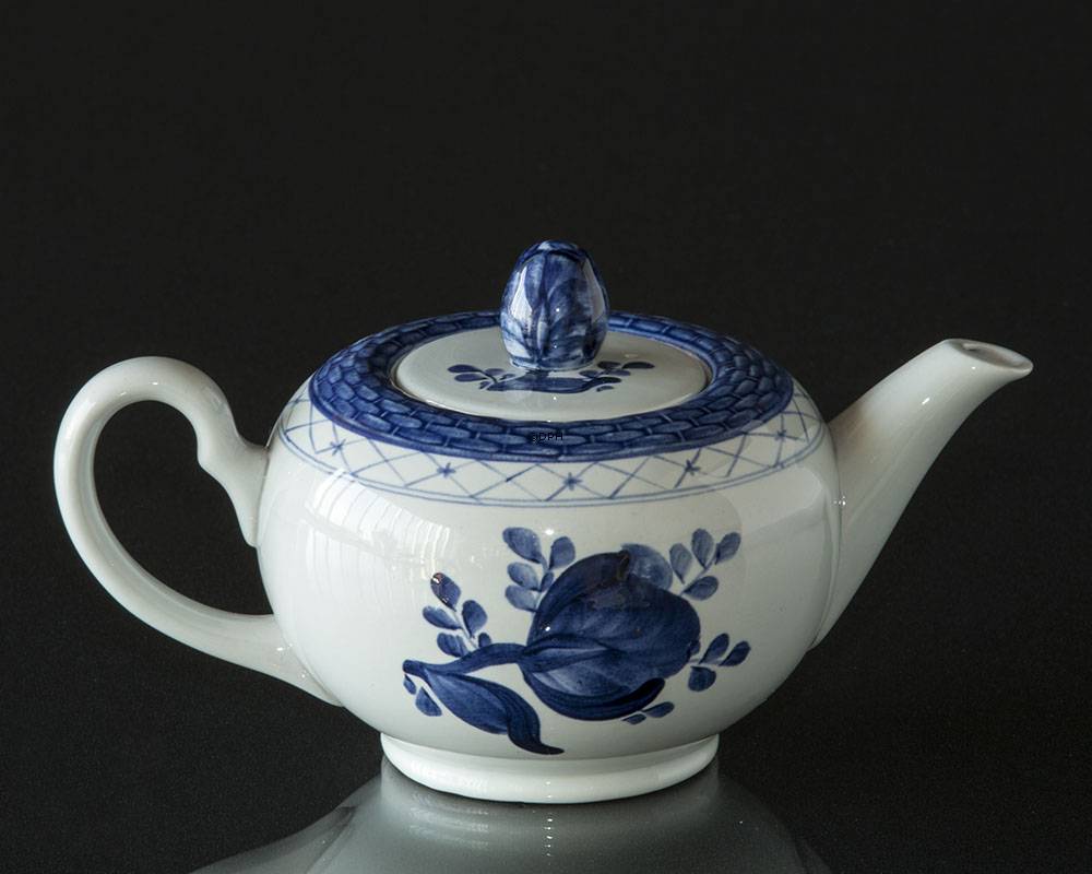 Royal Copenhagen/Aluminia  Tranquebar, blå, Lille Tekande til en person nr. 11/1187