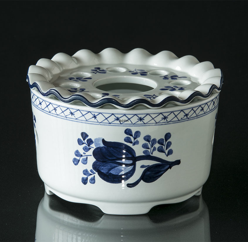 Royal Copenhagen/Aluminia Tranquebar, blå, tevarmer nr. 11/1872