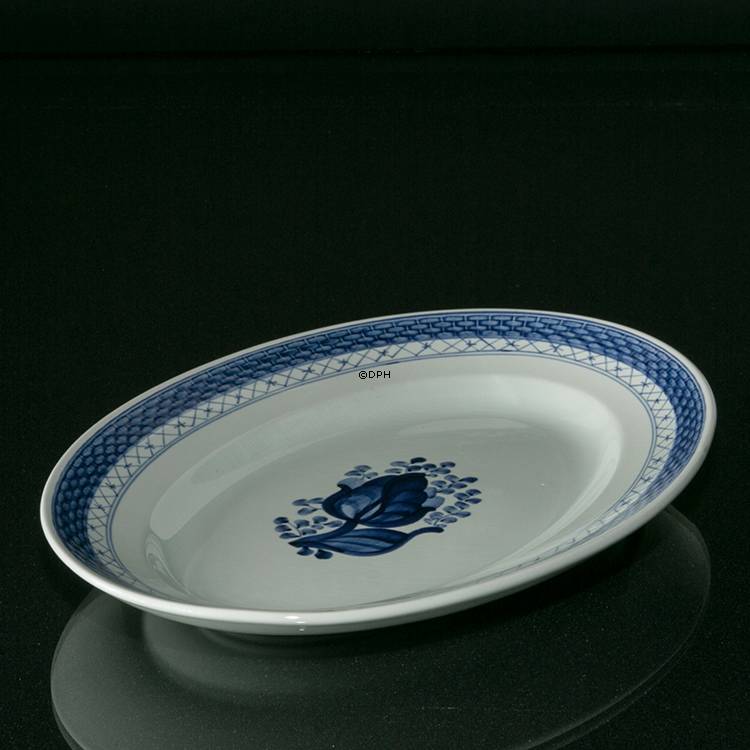 Royal Copenhagen/Aluminia Tranquebar, blå, fad 32cm nr. 928 eller 374
