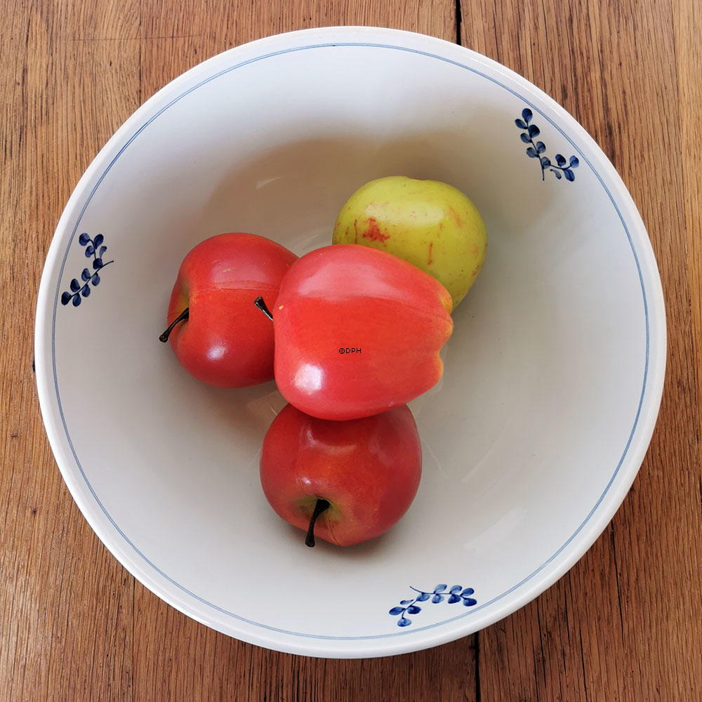 Royal Copenhagen/Aluminia  Tranquebar, blå skål Ø 27 cm, nr. 958