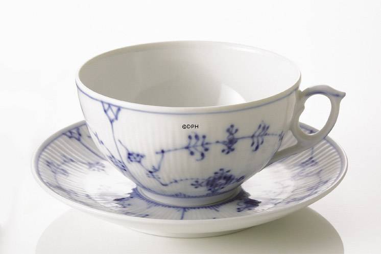 Musselmalet, riflet, tekop nr. 077 eller 1/76, indhold 18 cl., Royal Copenhagen