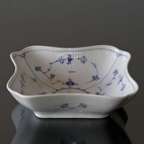 Blue Fluted, Plain, Square Salad bowl, capacity 80 cl., Royal Copenhagen 22cm