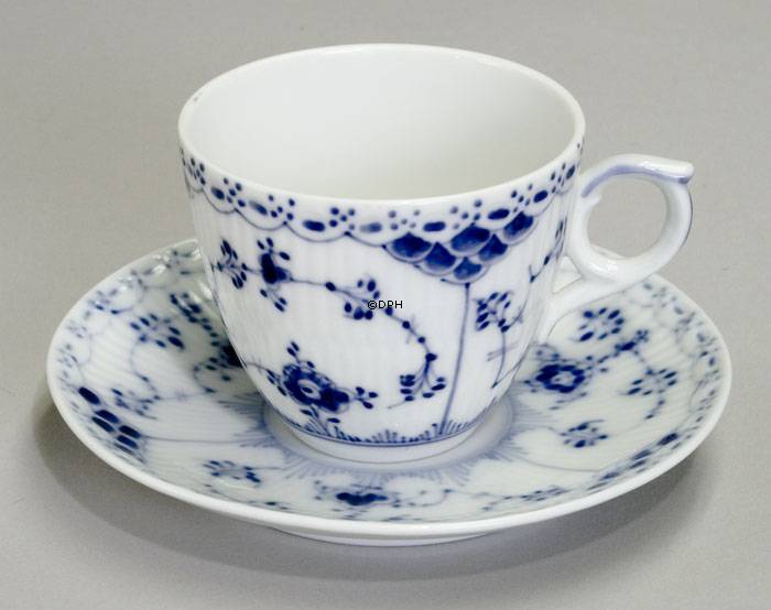 Musselmalet halvblonde tekop, indhold 20 cl., Royal Copenhagen