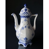Musselmalet, helblonde, stor kaffekande nr. 1/1202 eller 126, Rummer 1,3 liter, Royal Copenhagen