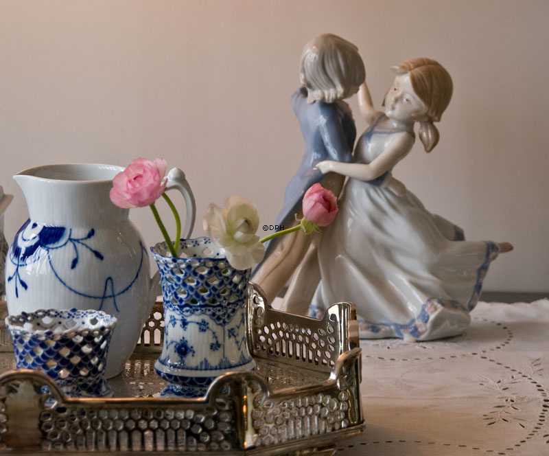 Musselmalet, helblonde, vase nr. 1/1016 eller 370, Royal Copenhagen