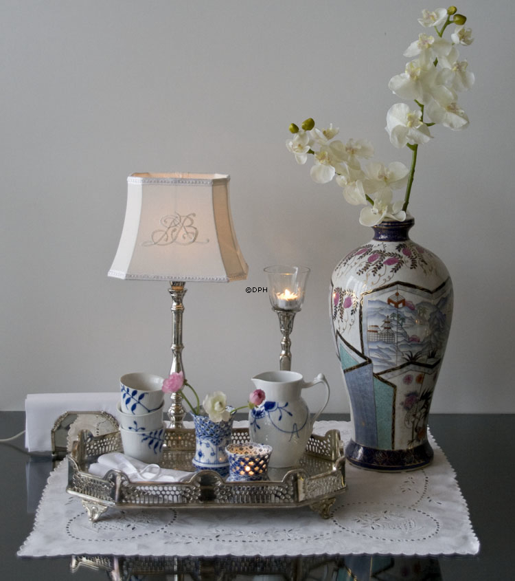 Musselmalet, helblonde, vase nr. 1/1016 eller 370, Royal Copenhagen