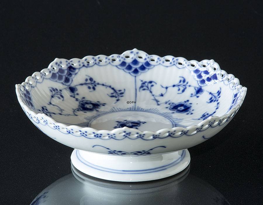 Musselmalet helblonde kagefad på lav fod nr. 1/1023 eller 427, Royal Copenhagen 18cm