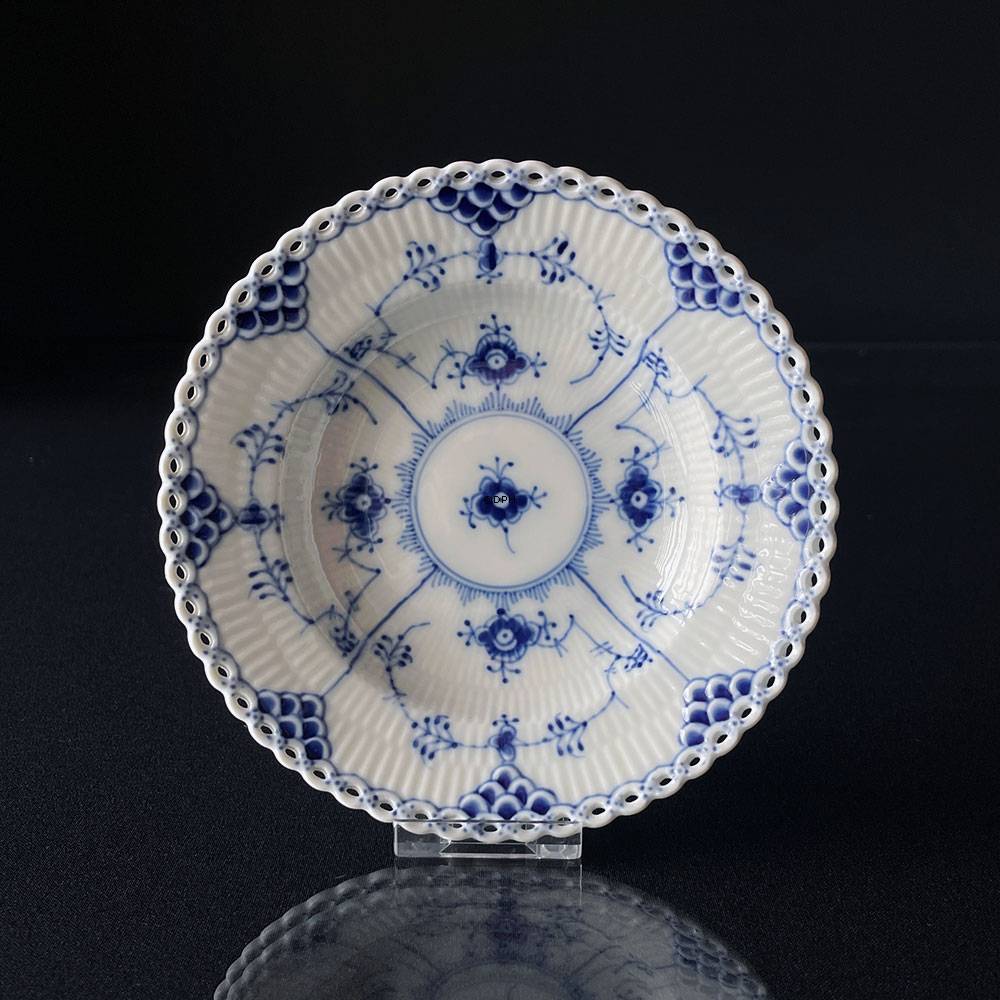 Musselmalet, helblonde, Portionstallerken dyb 14cm nr. 1/1081 eller 601, Royal Copenhagen