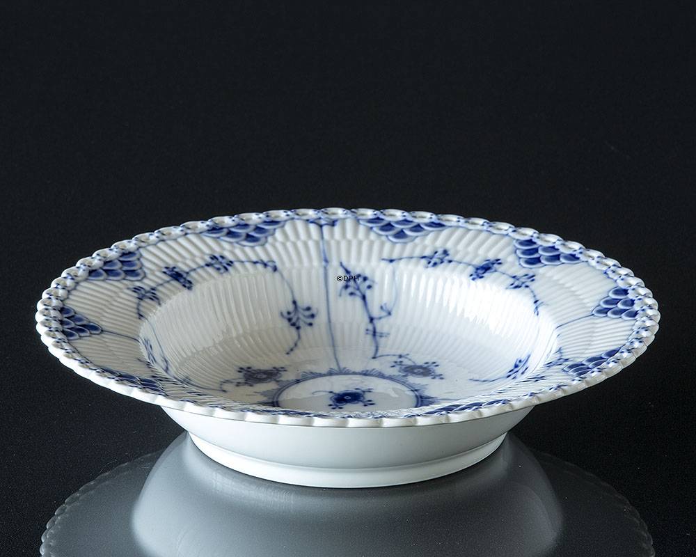 Musselmalet helblonde dyb tallerken Royal Copenhagen