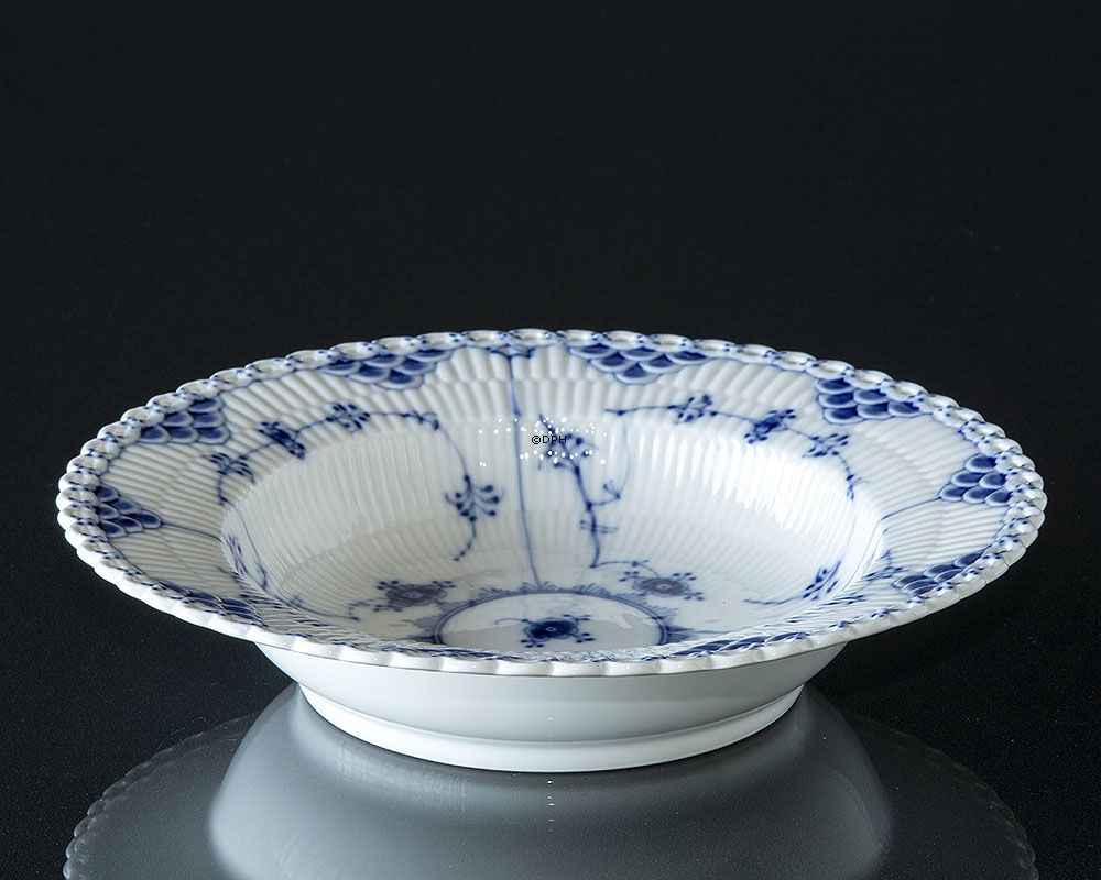 Musselmalet helblonde dyb tallerken Royal Copenhagen