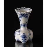 Blue Fluted, Full Lace, small individuel Vase