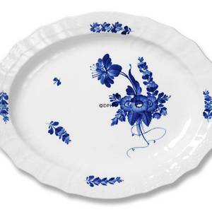 Blå Blomst, svejfet, ovalt fad 36 cm, Royal Copenhagen | Nr. 1106375 | Alt. 10-1556 | DPH Trading