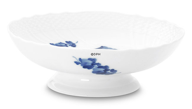 Blå Blomst, svejfet, rundt kagefad på lav fod nr. 10/1532 eller 427, Royal Copenhagen ø18cm