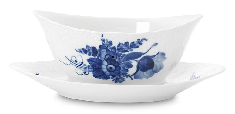 Blå Blomst, svejfet, Sauceskål med fast fod nr. 563, indhold 35 cl., Royal Copenhagen