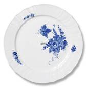 Blå Blomst, svejfet, Flad tallerken, Royal Copenhagen ø17cm