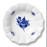 Blå Blomst, flettet, rund asiet nr. 10/8008 eller 351, Royal Copenhagen 17cm
