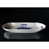 Blue Flower, braided, oblong dish no. 10/8072 or 378, Royal Copenhagen 36cm