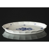 Blå Blomst, kantet, oval kagefad 30cm nr. 10/8578 eller 373