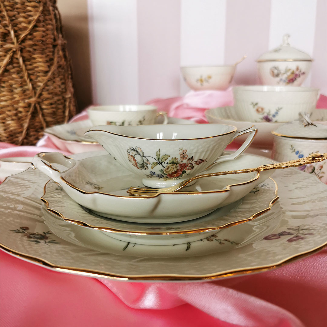 Royal Copenhagen Spise og kaffestel Frijsenborg stel (109 dele)