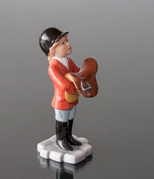 Pige med saddel, Royal Copenhagen ridefigur nr. 762