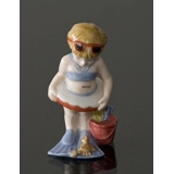 Christina, Badepige. Figur i Royal Copenhagens serie af minibørn nr. 012