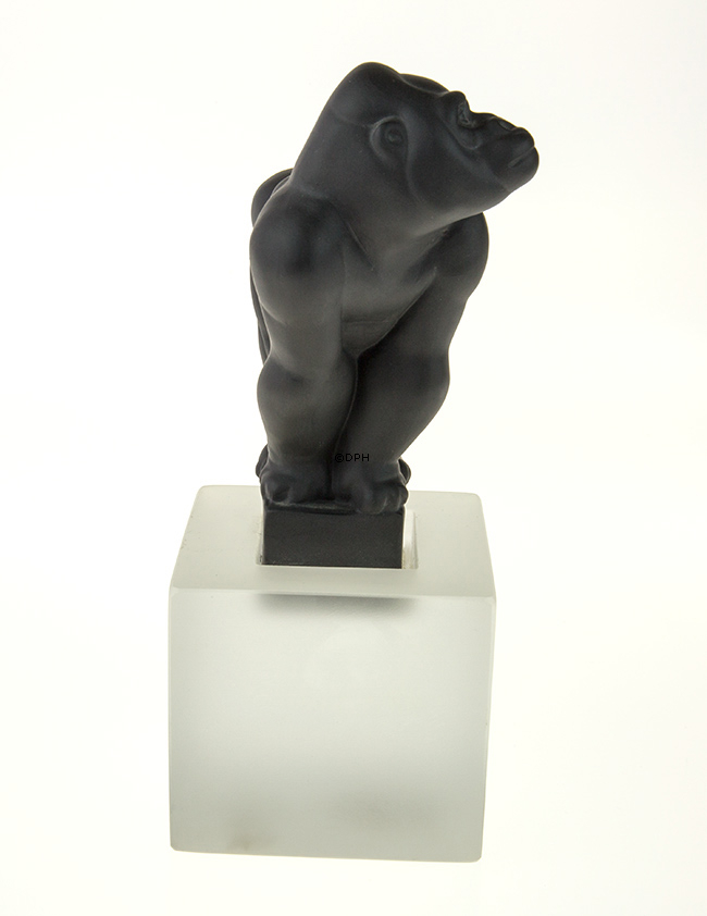 Sort gorilla, Royal Copenhagen abefigur nr. 065