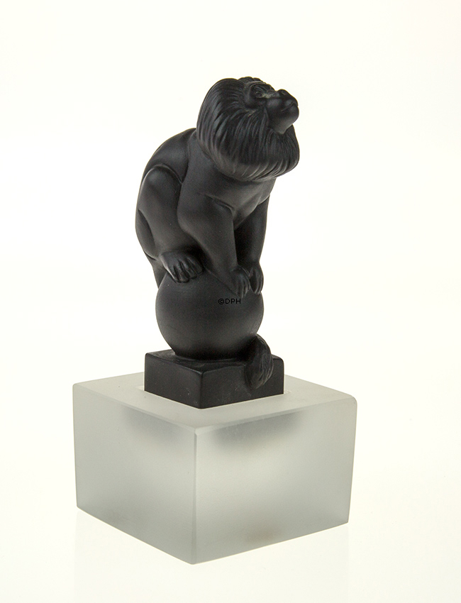Sort løveabe, Royal Copenhagen figur af abe nr. 069
