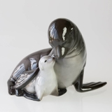 Seal with pup, Royal Copenhagen figurine no. 090