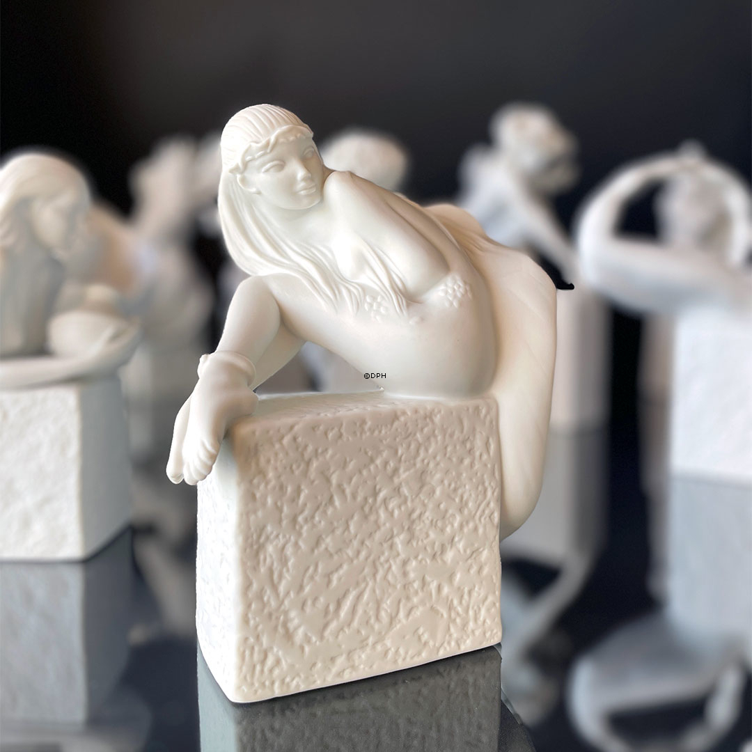 Christel Stjernetegnsfigur, Fisk (20. februar til 20. marst ), Royal Copenhagen figur nr. 1249101