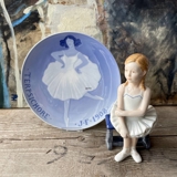 Kleine Ballerina, die bereit zu tanzen ist, Royal Copenhagen Figur Nr. 137