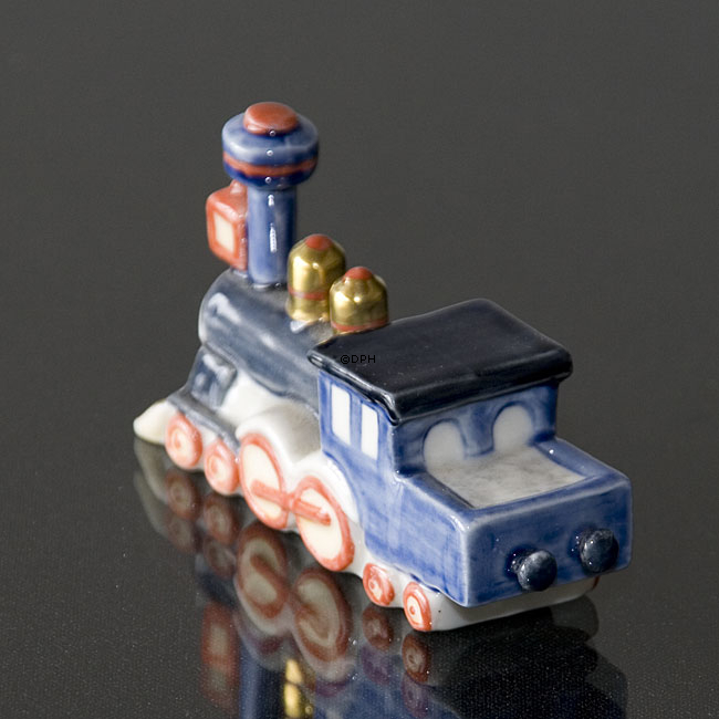 Damplokomotiv, Royal Copenhagen figur nr. 139 i serien toys