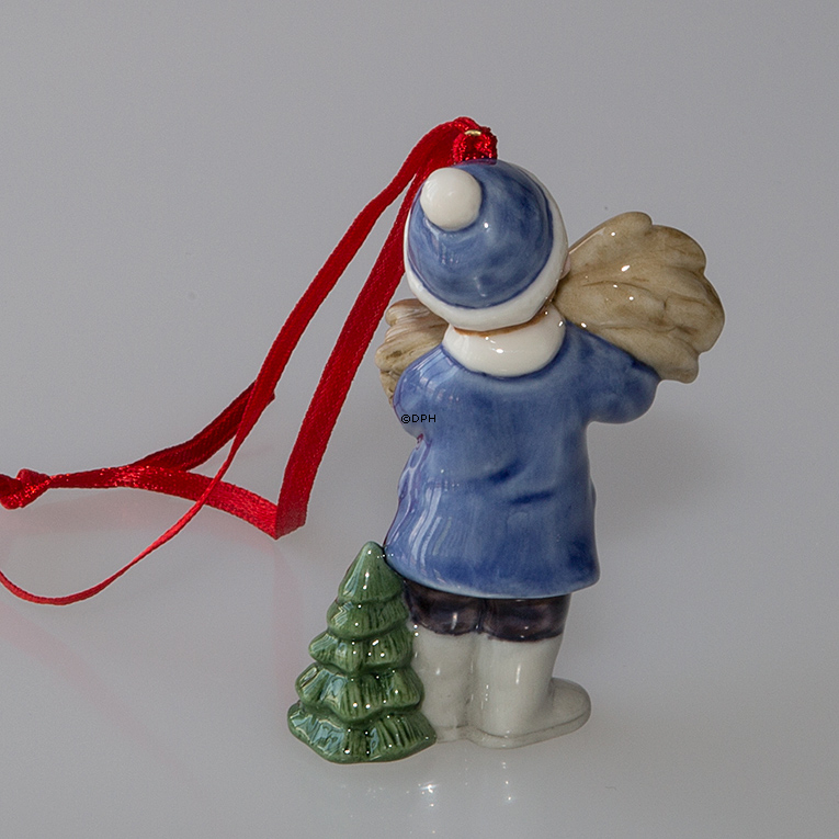 Figur ornament 2005, Dreng med et bundt hø