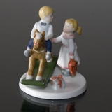 Clara & Peter mit Schaukelpferd, Royal Copenhagen Figur Nr. 174