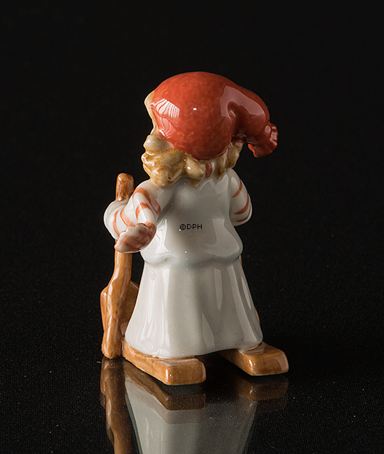 Nisse på ski, Royal Copenhagen jule figur nr. 179