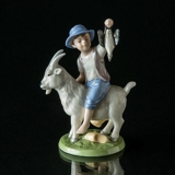 Jack The Dullard Hans Christian Andersen figurine, Royal Copenhagen no. 226