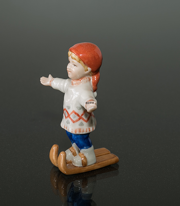 Mini Sommer og Vinterbørn, Dreng på Ski, Royal Copenhagen figur nr. 259