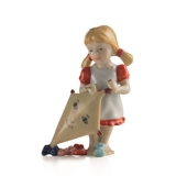 Mini Sommer og Vinterbørn, pige med drage, Royal Copenhagen figur nr. 270