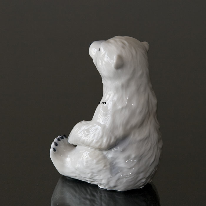 Isbjørneunge, Royal Copenhagen figur nr. 323