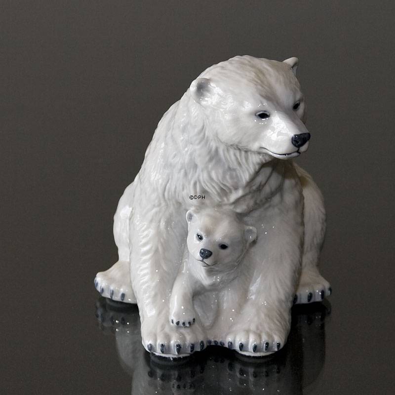 Isbjørn med unge, Royal Copenhagen figur nr. 353