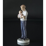 Father with sleeping girl , Royal Copenhagen figurine no. 548