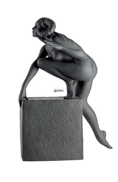 Christel Stjernetegnsfigur, Vædder(20. marts til 20. april), Royal Copenhagen figur nr. 562, sort