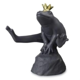 Schwarzer Frosch mit goldener Krone sitzend auf Stein, Royal Copenhagen Figur Nr. 580
