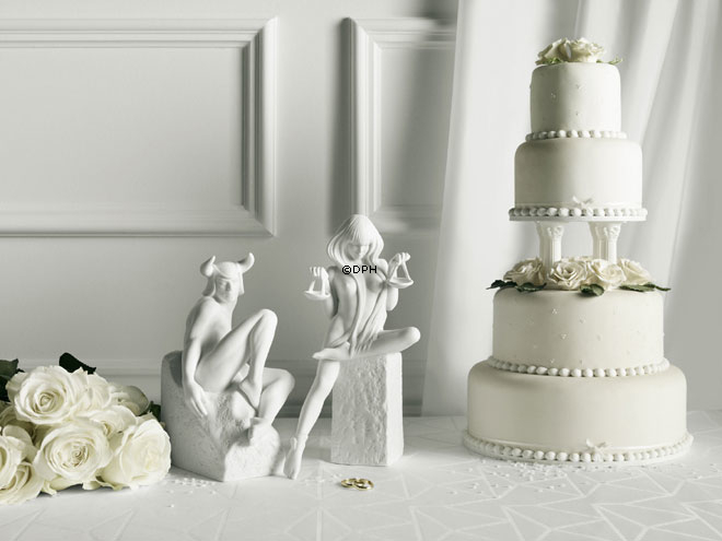 Gammel Stjernetegnsfigur, Tyr (21. april til 21. maj), mand, Royal Copenhagen figur nr. 1249614 (Udgået model)