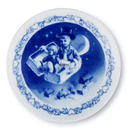 H. C. Andersen Plaquette med Den Flyvende Kuffert, Royal Copenhagen