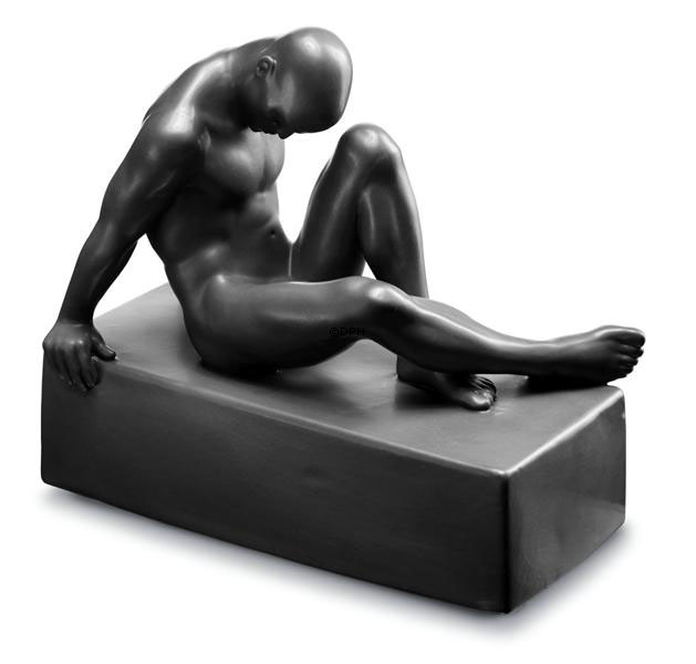 Perfectio mandeskulptur, Royal Copenhagen figur nr. 662, sort
