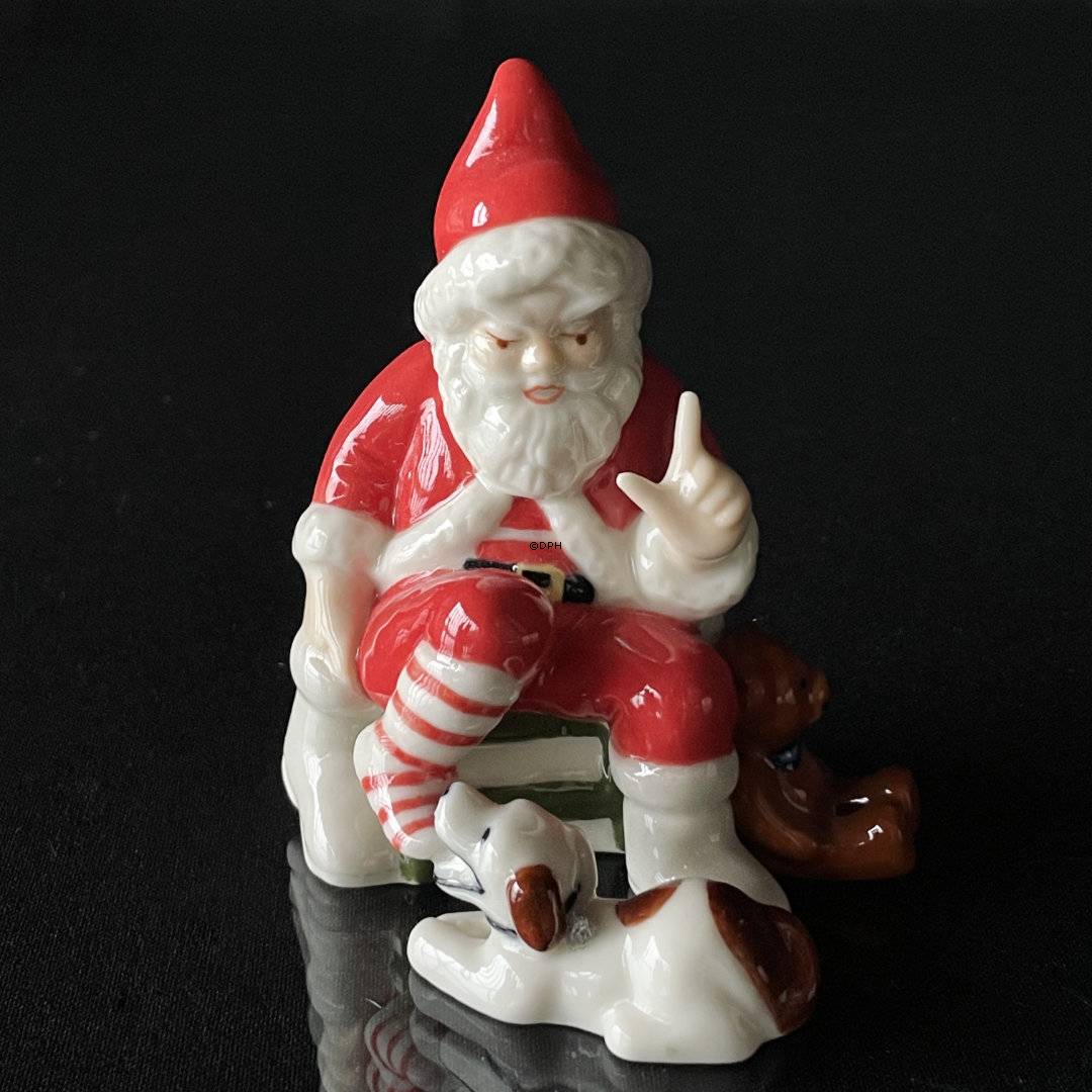 Årets Julemand 2012, Julemanden på vej med gaver