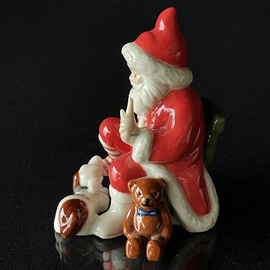 Årets Julemand 2012, Julemanden på vej med gaver